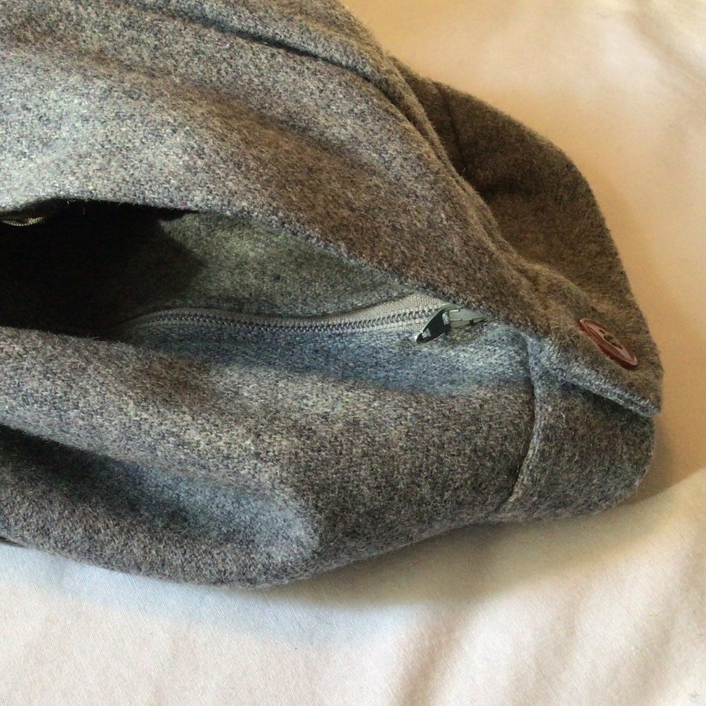 Cross Country Fashions - Gray Wool Mix Slacks - Picture 5 of 9